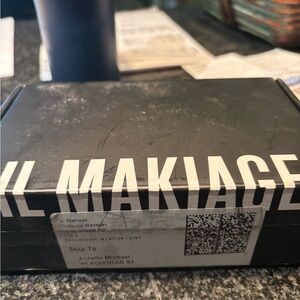 IL MAKIAGE Makeup Foundation color # 35